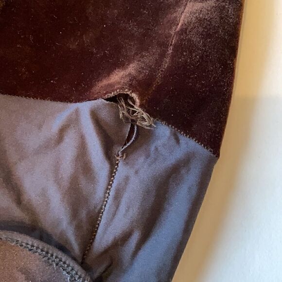 Vintage Brown Mock-Neck Velour Bodysuit - Picture 4 of 9